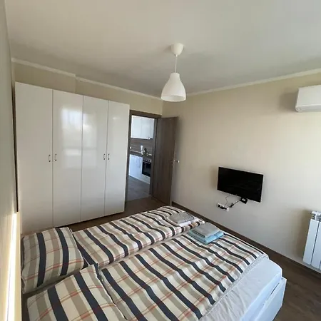 Movie Flats *