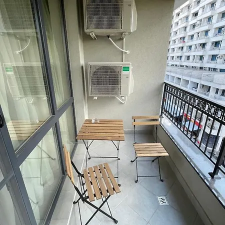 Movie Flats *