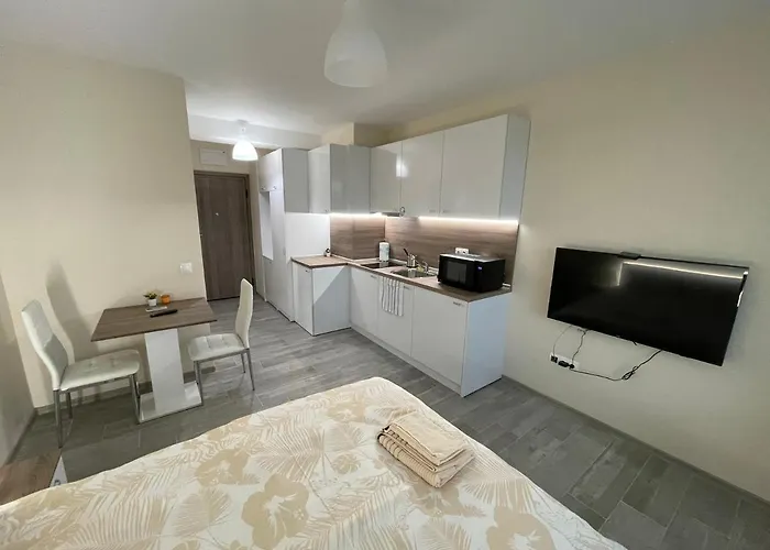 Movie Flats Апартамент